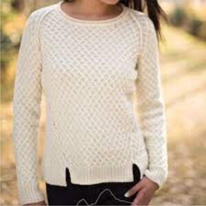 Peruvian Connection Cream 100% Royal Alpaca Knit Pullover Sweater Preppy